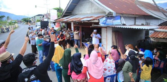 Jika Terpilih Jadi Gubernur Bengkulu, Helmi Hasan Akan Gratiskan Seragam Sekolah
