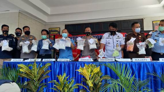 Ditresnarkoba Polda Jawa Tengah Musnahkan 8,1 Kilogram Sabu Dan 5.708 Butir Ekstasi