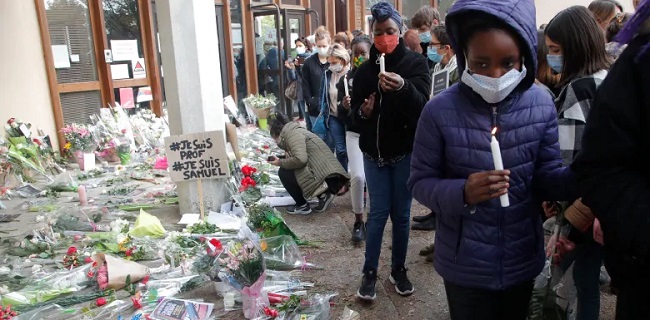 Dunia Muslim Kecam Aksi Teror Pemenggalan Di Prancis: Terorisme Adalah Kejahatan Di Semua Agama