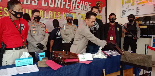 <i>Sweeping</i> Pabrik Saat Demo, 9 Oknum Anggota Ormas Jadi Tersangka