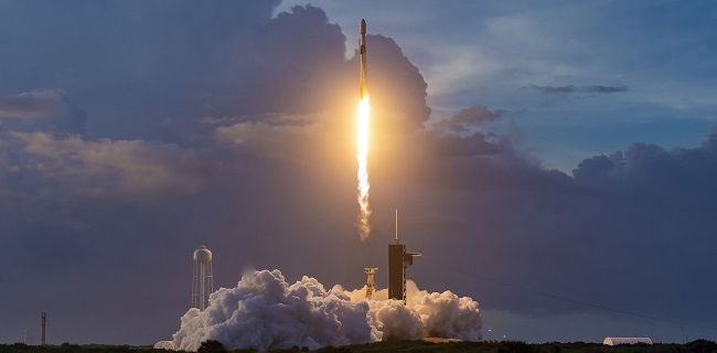 Empat Kali Tertunda, SpaceX Akhirnya Bisa Luncurkan 60 Satelit Starlink