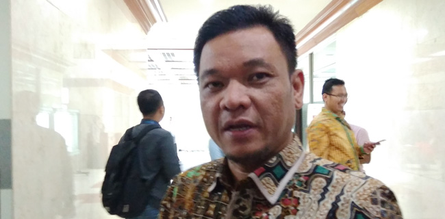 Komunikasi Publik Pembantu Jokowi Jelek Soal UU Cipta Kerja, Begini Kata Ace
