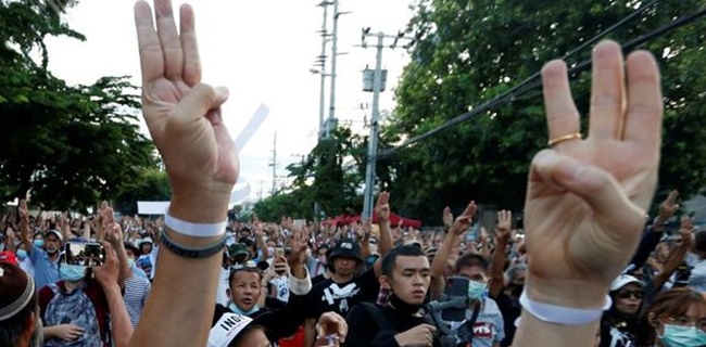 Baru Saja Bebas, Tiga Pemimpin Pro Demokrasi Thailand Terpaksa Dirawat Setelah Terlibat Kerusuhan