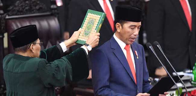 Andai Jokowi Berhasil Puaskan Rakyat, TNI Tidak Perlu Sibuk Copot Baliho