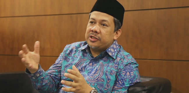 Fahri Hamzah: Ada Distorsi Pemahaman Elite Terhadap Posisi Agama Dalam Negara