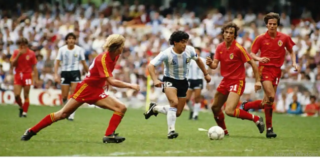 Baju Saat Almarhum Maradona Mencetak Gol 'Tangan Tuhan'  Bisa Dimiliki Jika Anda Punya Dua Juta Dolar AS