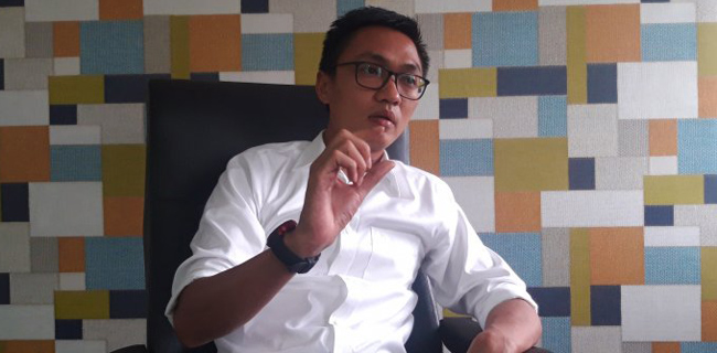 Direktur IPO: Stafsus Aminudin Maruf Cemarkan Nama Baik Istana