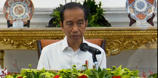 Khawatir Gelombang Kedua Covid-19, Jokowi: Waspada Strategi Gas Dan Rem<i>!</i>