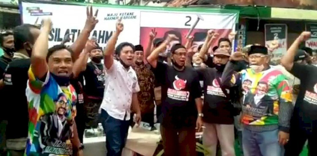 Viral<i>!</i> Pendukung Machfud Arifin Nyanyikan 'Hancurkan Risma'