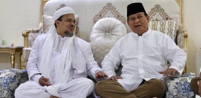 Lieus Sungkharisma: Demi Persatuan, Jokowi Bisa Perintahkan Prabowo Jemput Habib Rizieq