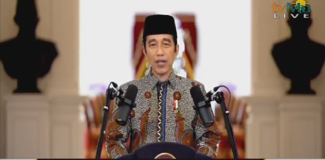 Jokowi Minta Bantuan Muhammadiyah Untuk Berantas Hoax Soal Vaksin Covid-19