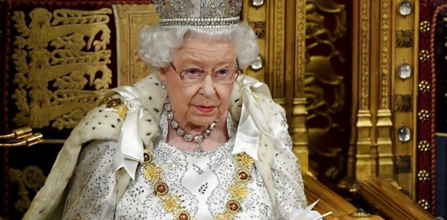 Ratu Elizabeth II Akan Turun Tahta Pada 2021, Penantian Panjang Pangeran Charles Akan Berakhir?