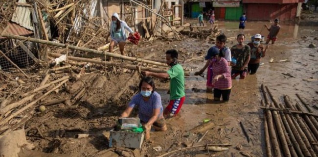 Korban Jiwa Bencana Topan Filipina Bertambah, Jadi 67 Orang