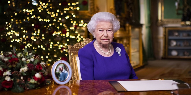 Pidato Natal Ratu Elizabeth: Kamu Tidak Sendiri