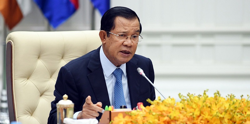 PM Kamboja Tak Izinkan Warganya Jadi Relawan Uji Coba Vaksin Covid-19 Buatan Asing