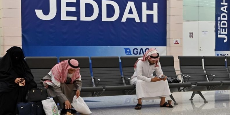 Dalam Sepekan Pemerintah Saudi Beri Sanksi Kepada 222 Perusahaan Pelanggar Protokol Kesehatan