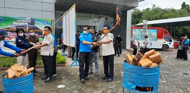BNNP Banten Musnahkan 57 Kilogram Ganja Dan 9 Kilogram Sabu