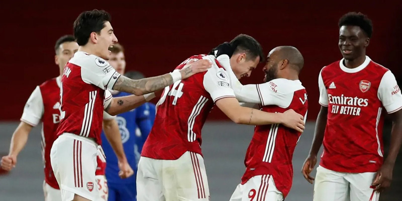 Menang 3-1 Dalam Derby London, Arsenal Dapat Kado Natal