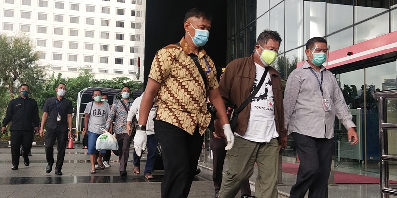 Tiba Di Jakarta, Tiga Orang Terkait OTT Banggai Laut Langsung Diperiksa KPK