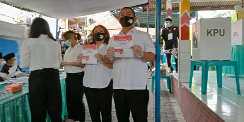 Salurkan Hak Suara, Cawalkot Semarang Hendrar: Saya Cuma Jadi Wayang