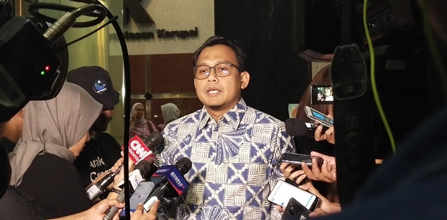 Masih Berlangsung, KPK Geledah Rumah Dinas Edhy Prabowo