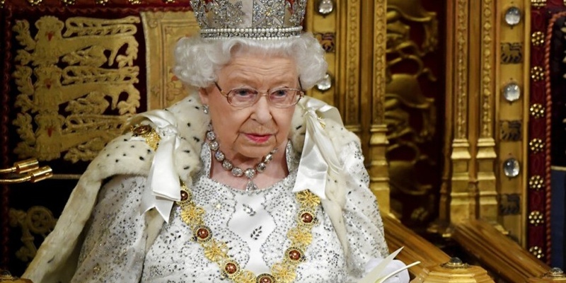 Pandemi, Ratu Elizabeth II Batalkan Tradisi Natal Keluarga Kerajaan