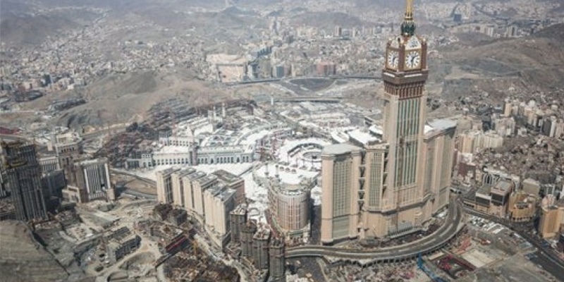 Saudi Pecat 100 Imam Dan Pendakwah Di Mekah Karena Tak Ikuti Anjuran Pemerintah Kutuk Ikhwanul Muslimin