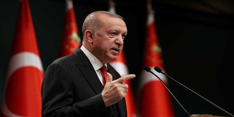 Erdogan Singgung Macron: Jika Ingin Memiliki Kedaulatan Negara, Serahkan Saja Marseille Kepada Armenia!