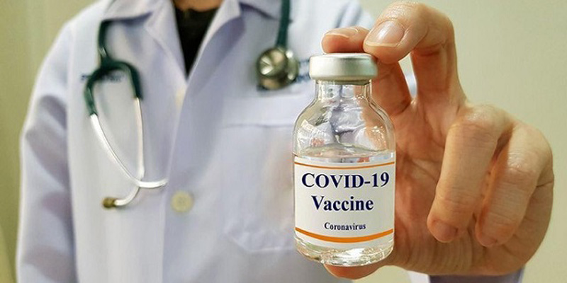 IDI: Aneh Jika Ada Orang Menolak Vaksin Covid-19