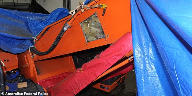 Polisi Australia Temukan 450 Kilogram Ekstasi Bernilai Lebih Dari Rp 840 M Yang Disembunyikan Dalam Excavator