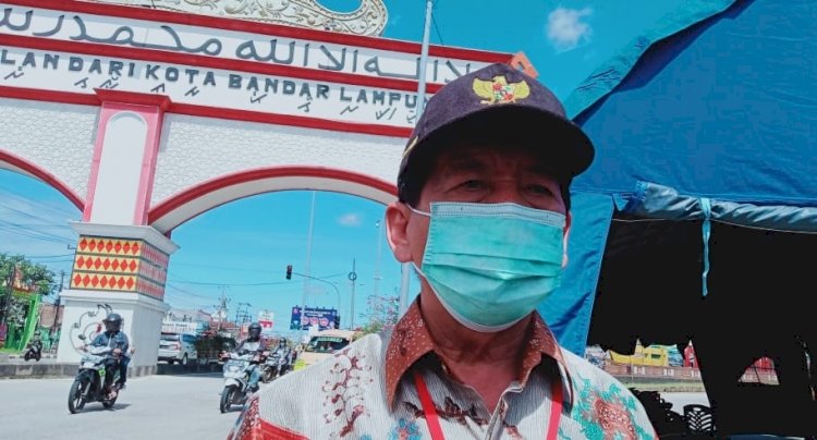 Cegah Kerumunan, Aparat Dan Linmas Jaga Jalanan Lampung Di Malam Pergantian Tahun