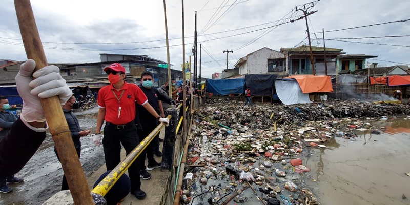Bersih-bersih Kali, Cara Megawati Rayakan HUT Ke-48 PDIP