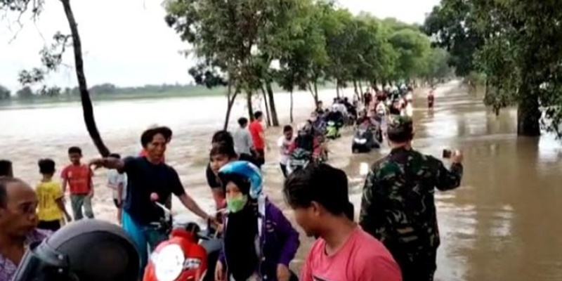 Dapilnya Banjir, Maman Imanulhaq: Fungsi Sungai Sudah Tidak Berjalan Optimal