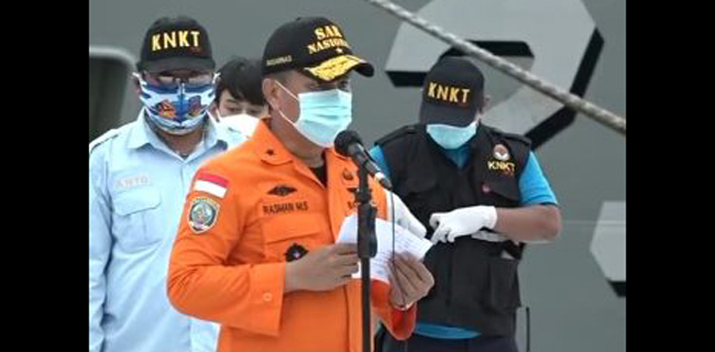 <i>Update</i> Evakuasi Sriwijaya Air: 74 Kantong Jenazah Dan 30 Kantong Potongan Pesawat