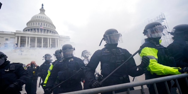 Pentagon: 1.100 Personel Dikerahkan Untuk Amankan Situasi Di Capitol Hill