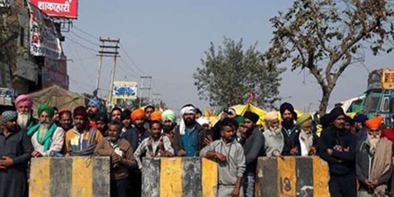 Aksi Protes Petani Berlanjut, India Blokir Akses Internet Di Tiga Lokasi Unjuk Rasa