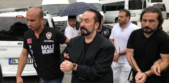 Tidak Beralasan Menghubung-hubungkan Harun Yahya Dengan Fethullah Gulen