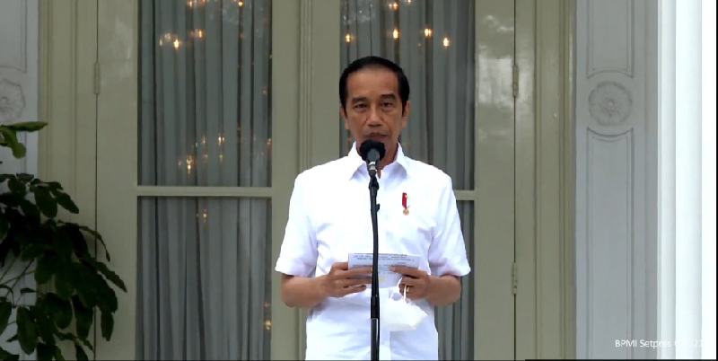 Jokowi: Vaksinasi Akan Diteruskan Ke Seluruh Indonesia