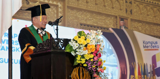 Ketua DPD RI: Kebijakan Penghapusan Guru Dari Formasi CPNS Harus Dikaji Ulang