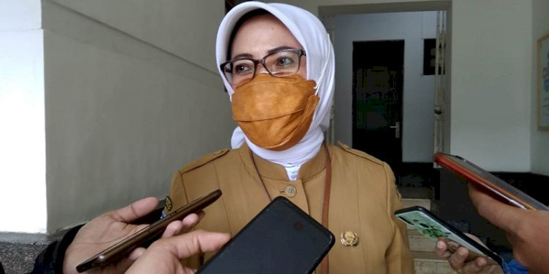 Langgar Prokes Selama PSBB Proporsional, 22 Pelaku Usaha Disegel Disdagin Kota Bandung