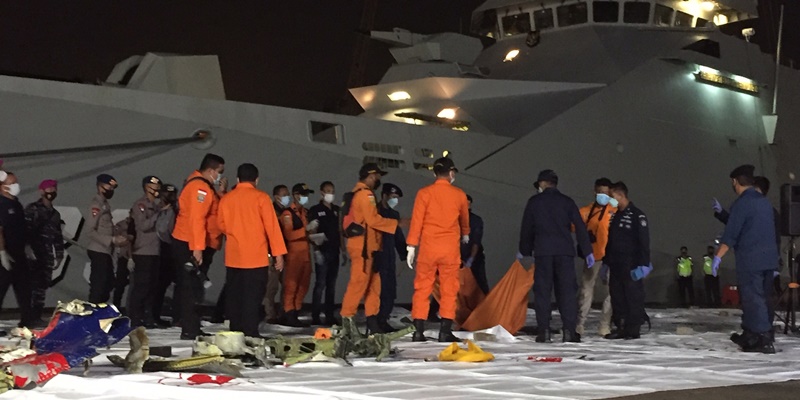 Basarnas Pastikan Pencarian Pesawat Sriwijaya Air Dilakukan 24 Jam, Kecuali Penyelaman