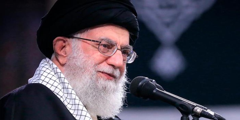 Twitter Hapus Cuitan Khamenei Yang Sebut Vaksin Buatan AS Dan Inggris Tidak Dapat Dipercaya