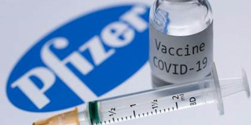 Pfizer Terlambat Kirim Pasokan, Italia Bergegas Ubah Strategi Vaksinasi