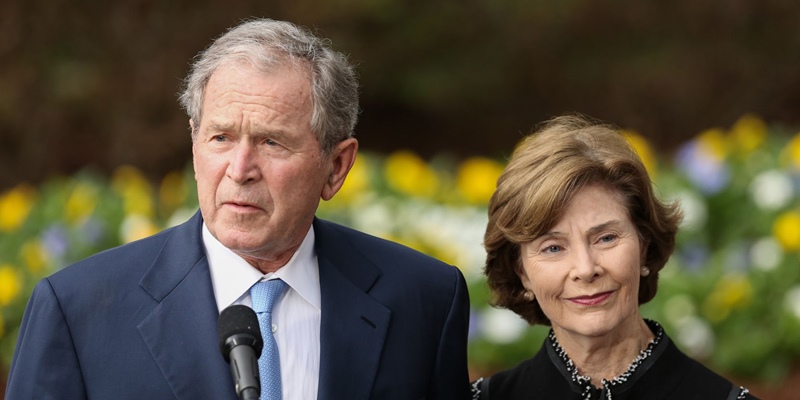 Mantan Presiden AS George W. Bush Bersama Istri Akan Hadiri Pelantikan Joe Biden