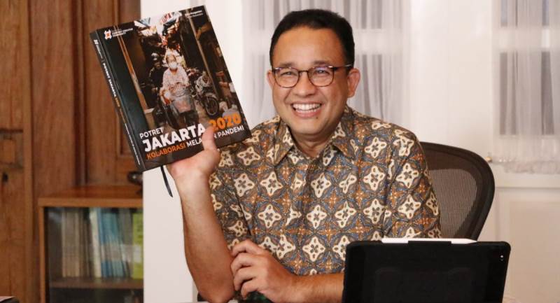 Luncurkan Buku Potret Jakarta, Anies Apresiasi Kelahiran Karya Di Tengah Pandemi Covid-19