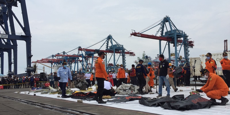 Tiga Hari Pencarian, Basarnas Sudah Kumpulkan 40 Kantong Jenazah Korban Sriwijaya Air