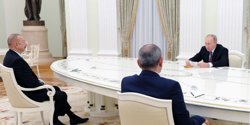 Redam Ketegangan, Putin Menjamu Pemimpin Armenia Dan Azerbaijan Di Satu Meja