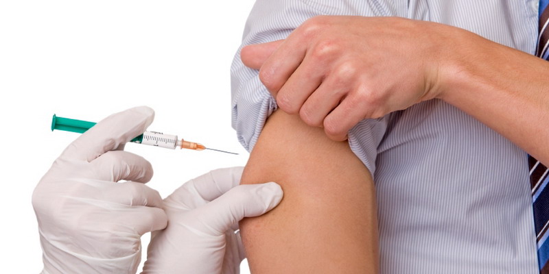 Bloomberg: 51 Negara Sudah Suntikkan 39,7 Juta Dosis Vaksin Covid-19