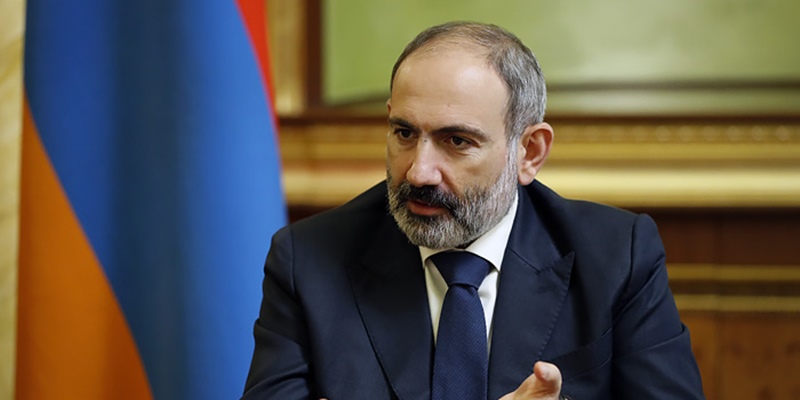 Angkatan Bersenjata Armenia Tuntut Mundur Nikol Pashinyan