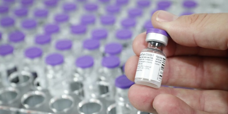Inggris Uji Coba Kombinasi Vaksin Covid-19 Pfizer Dan AstraZeneca